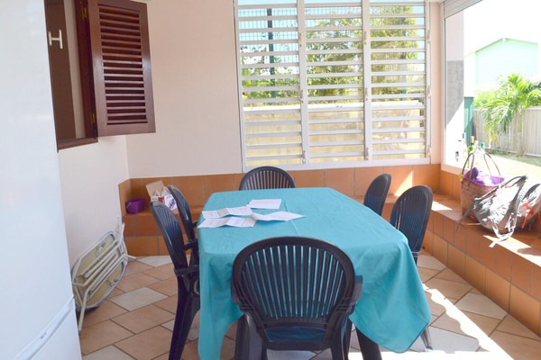 2 bedrooms appartement with enclosed garden and wifi at Le Diamant - 1 km away from the beach