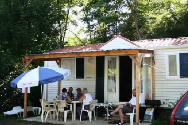 Camping l'Eau Vive**** - Cottage Family 4 Pièces 6 Personnes