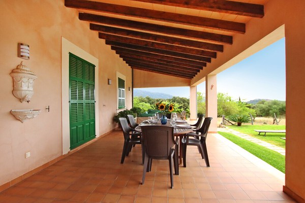 Villa Es Bosquet, holiday home with a pool and stunning panoramic views