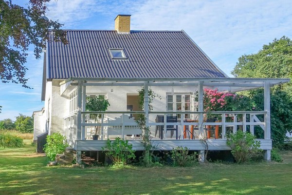 Awesome home in Rønne with 3 Bedrooms