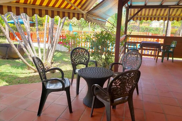 One bedroom house with shared pool, enclosed garden and wifi at Sainte-Rose - 1 km away from the beach