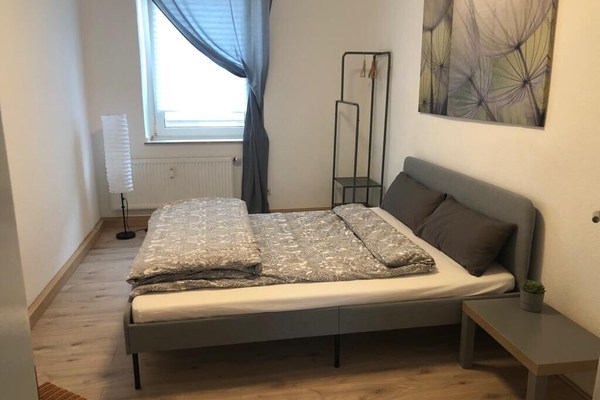Sunny fully furnished 3 bedroom apartment in Düsseldorf