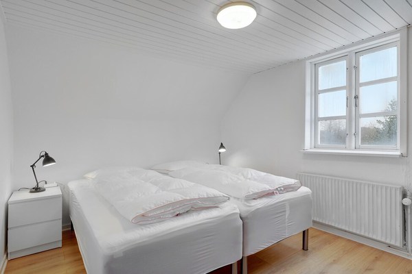 Amazing home in Rønne with WiFi and 4 Bedrooms