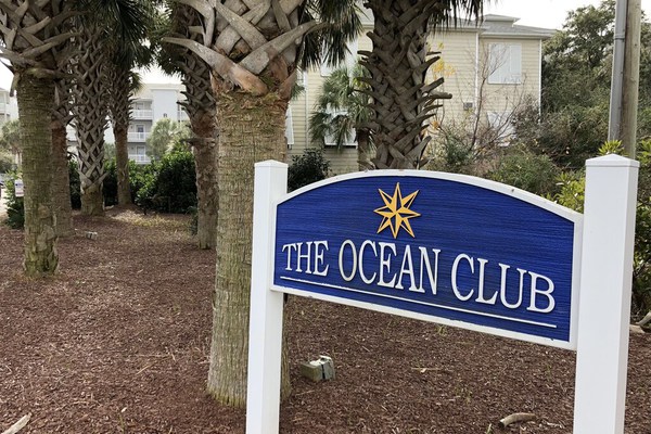 Newly updated! Ocean Club Condo, ocean side with ocean views, 2 pools!