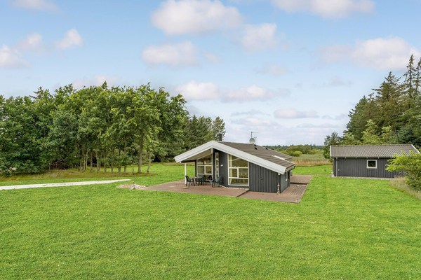 Nice home in Frøstrup with WiFi and 3 Bedrooms