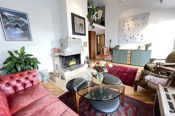 Cozy apartment in the heart of Reykjavik, with private parking.