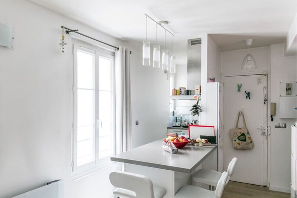 Appartement moderne au coeur de Paris - W356