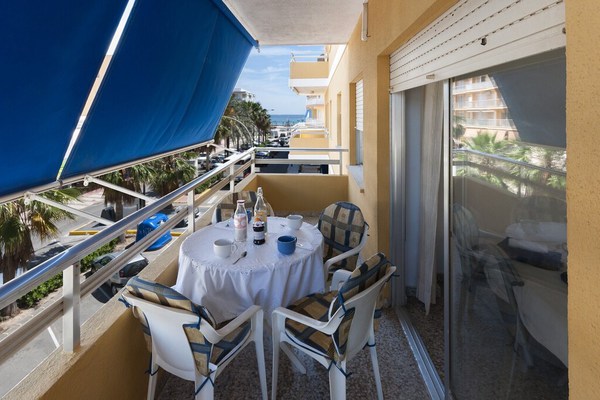 RIVER  - Apartment with sea views in Playa de Daimuz .