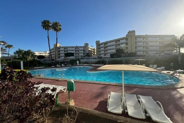 Appartement vue piscine proche Yumbo