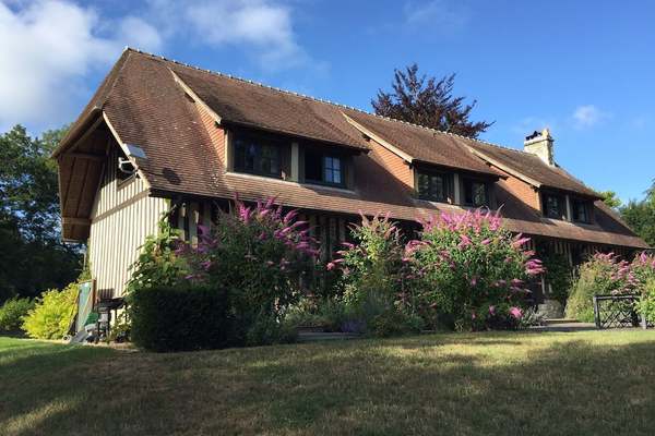 Maison de campagne au milieu de 5 hectares à 20 minutes de Deauville