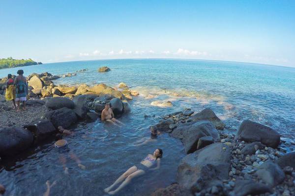 Location de vacances  AUTHENTICITE et CONVIVIALITE  à DESHAIES GUADELOUPE