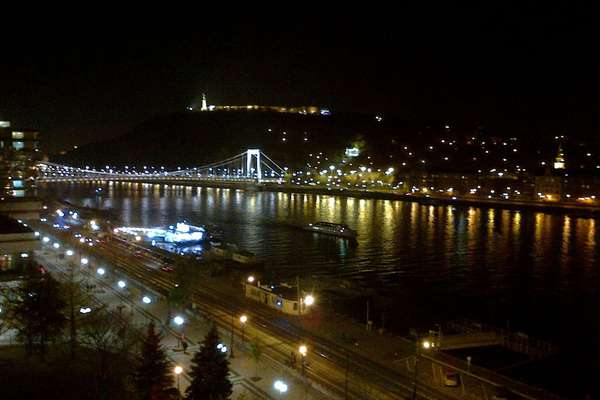 Terrasse avec panorama exceptionnel sur le Danube