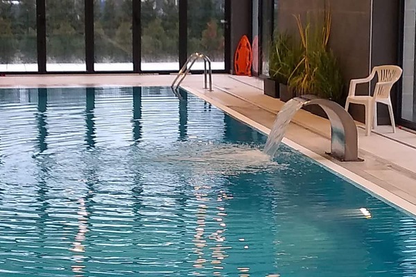 Mer Baltique Koobrzeg Pologne 300m jusqu'à la plage Piscine couverte Salle de gymnastique Aire de jeu Restaurant