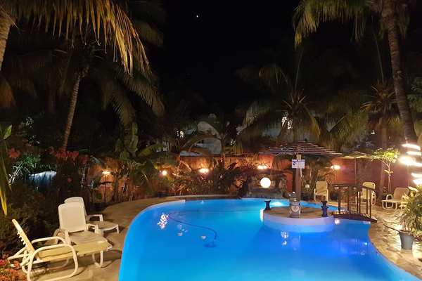 The Tourelle Paradise big Heated pool May  aug Ministry Tourism Price for 7 pers