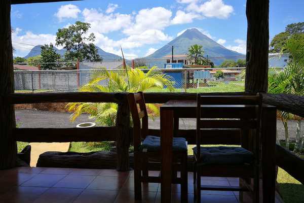 Container Home La Fortuna - Vue sur le volcan