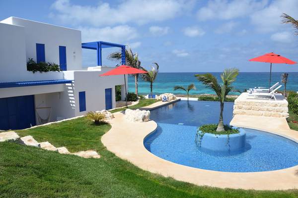 Luxury Ocean Front Villa, 6BR 12 pax Petit déjeuner inclus  piscine à débordement