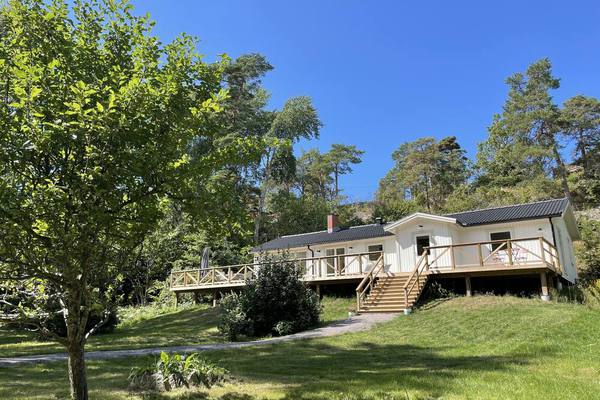 Archipelago house near the sea on Djurö