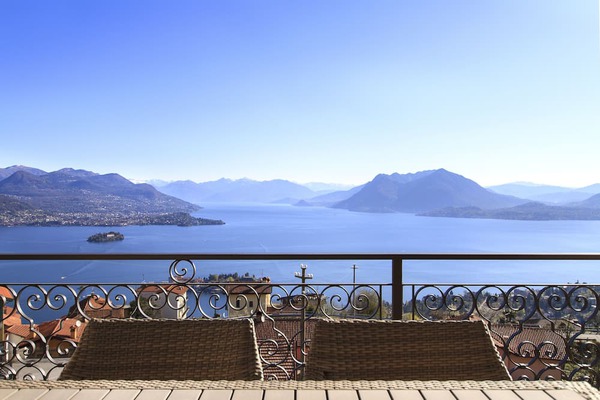 Lake View, Luxury Apartment in Someraro, Stresa - Apartment WEST