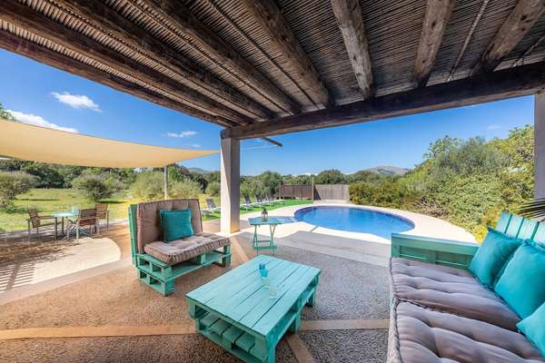 Maison de campagne Can Punt avec piscine d'eau salée, Wi-Fi, jardin et terrasses