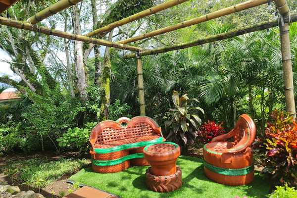 Cabin in La Fortuna, Costa Rica. Cabin Ceiba EcoContainer in La Fortuna 